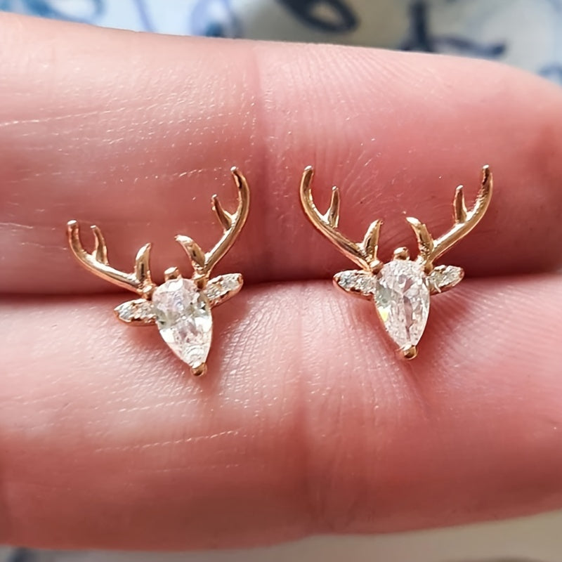 🦌 Geyik Boynuzlu Küpe – Sevimli Günlük Şıklık