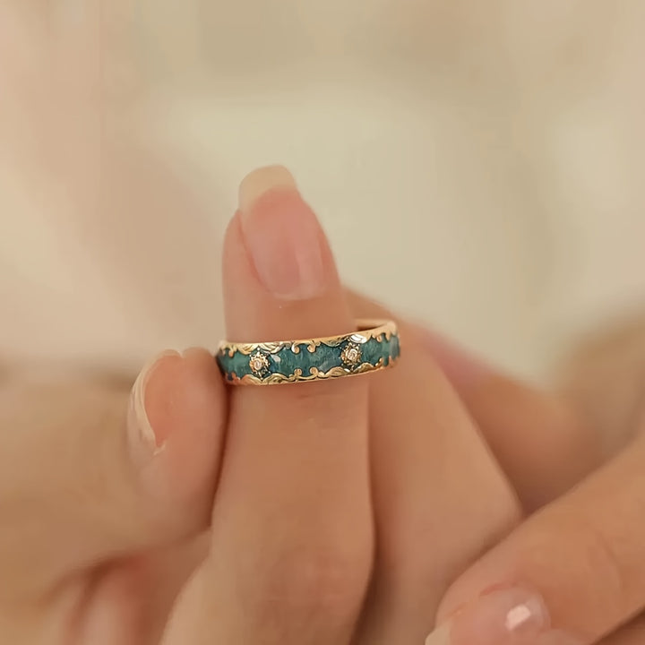💍 Vintage Stil Açık Bakır Yüzük – Zarif Detaylarla