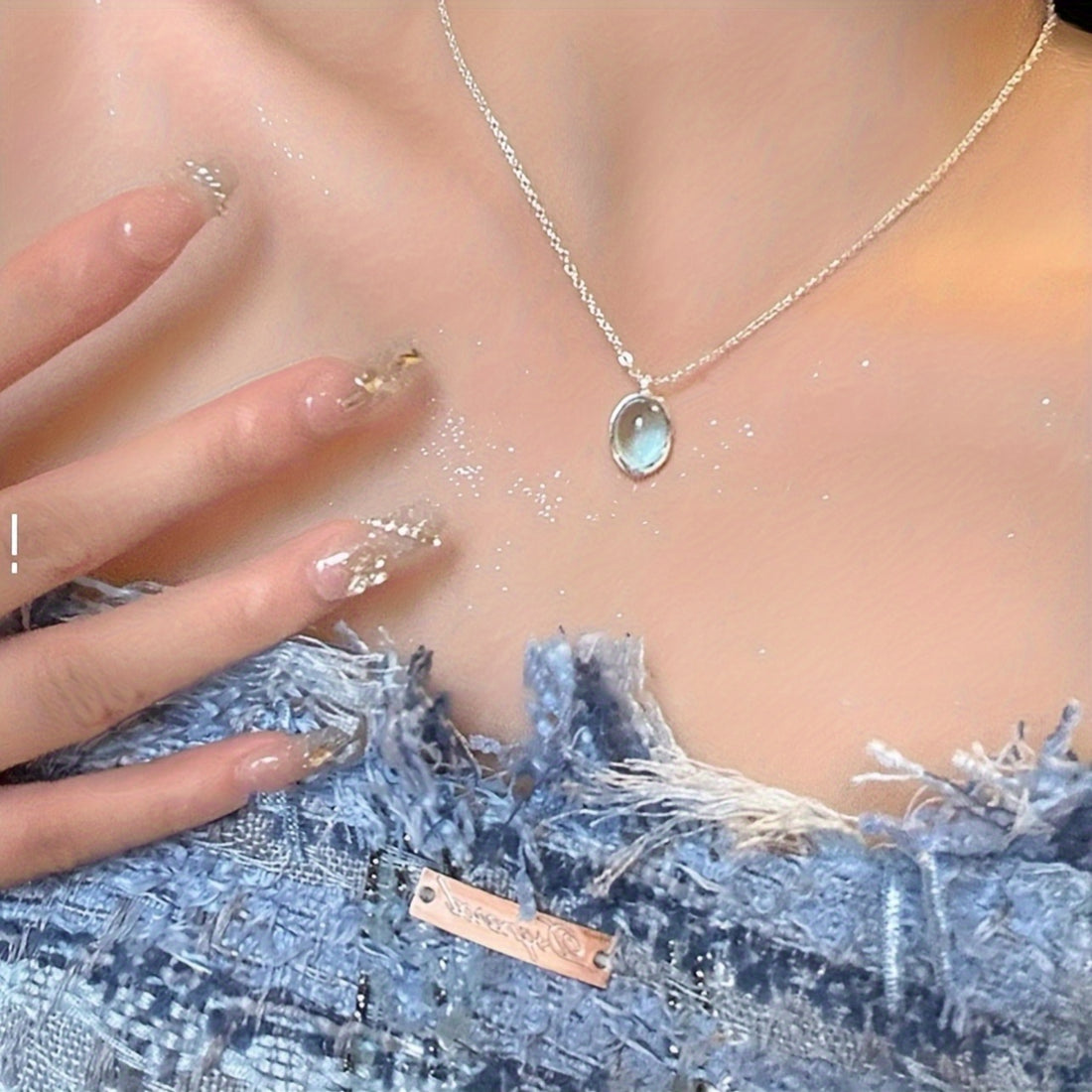 💎 Safir Kolye – Minimal ve Göz Alıcı Işıltı