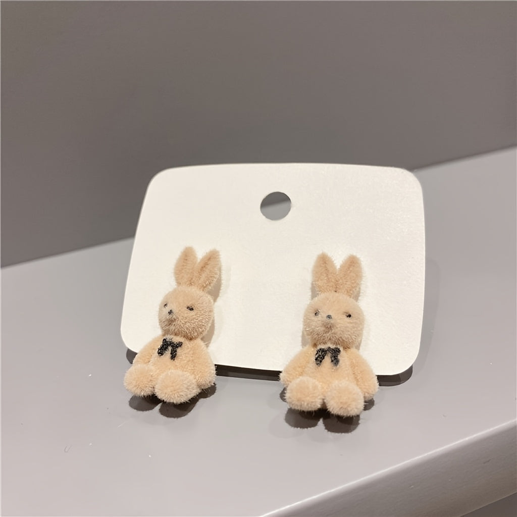 🐇 Peluş Tavşan Küpe – Eğlenceli Kış Aksesuarı