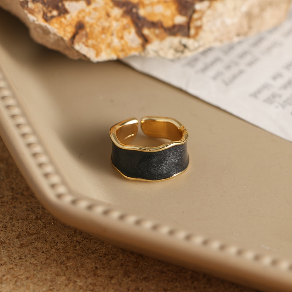 💍 Vintage Damla Desenli Altın Yüzük – Renkli Günlük Şıklık